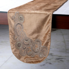 Paisley Swirl - Gold Velvet Decorative Table Runners