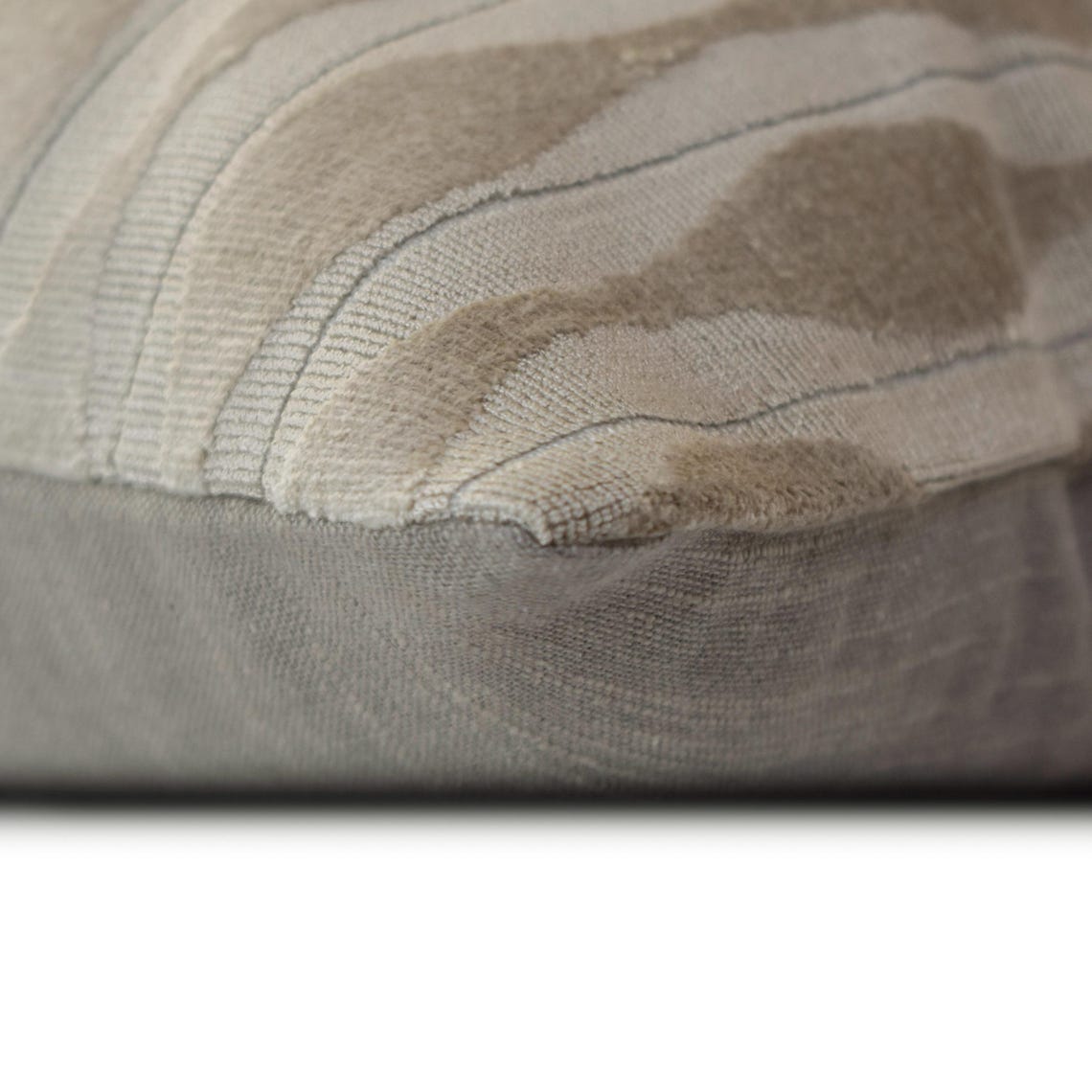 Velvet Flow Throw Pillow Cover