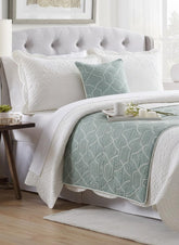 Atmosphere Decorative Bed Runner with Pillow Cover