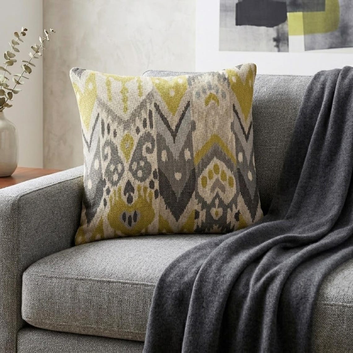 Terrosa Throw Pillow Cover