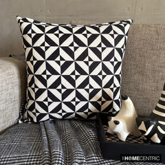 Mono Illusion - Black And White Cotton Throw Pillow Cover
