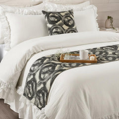 Circlewise - Jacquard Black Decorative Bed Runner and Pillow Cover