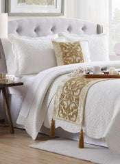 Ornamento Oro Decorative Bed Runner and Pillow Cover