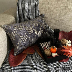 Diamontina - Violet & Purple Velvet Decorative Lumbar Pillow Cover