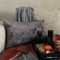 Diamontina - Violet & Purple Velvet Decorative Lumbar Pillow Cover