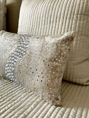 Crisiant - Ivory & Gold Velvet Lumbar Pillow Cover