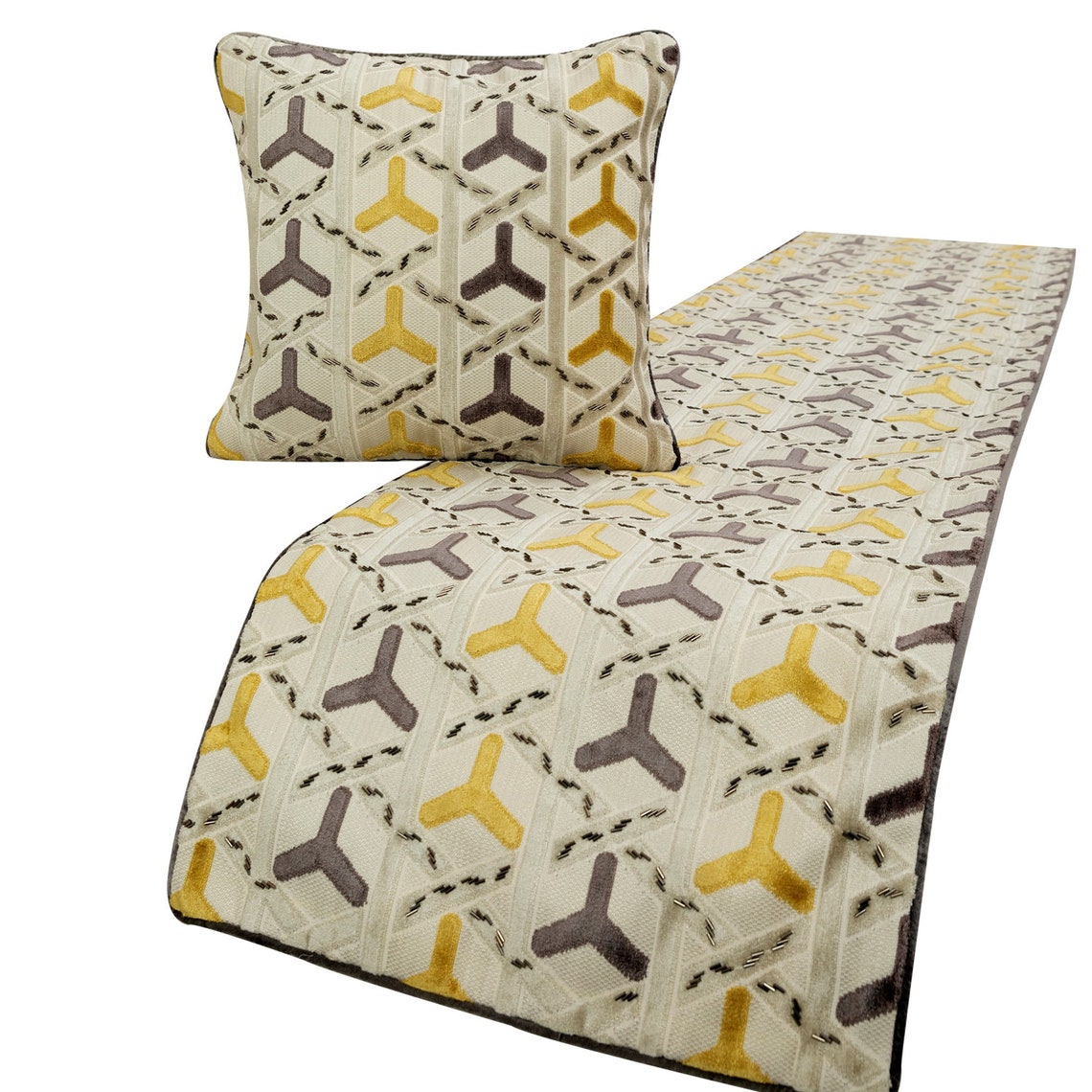 Tripod Decorative Bed Runner and Pillow Cover