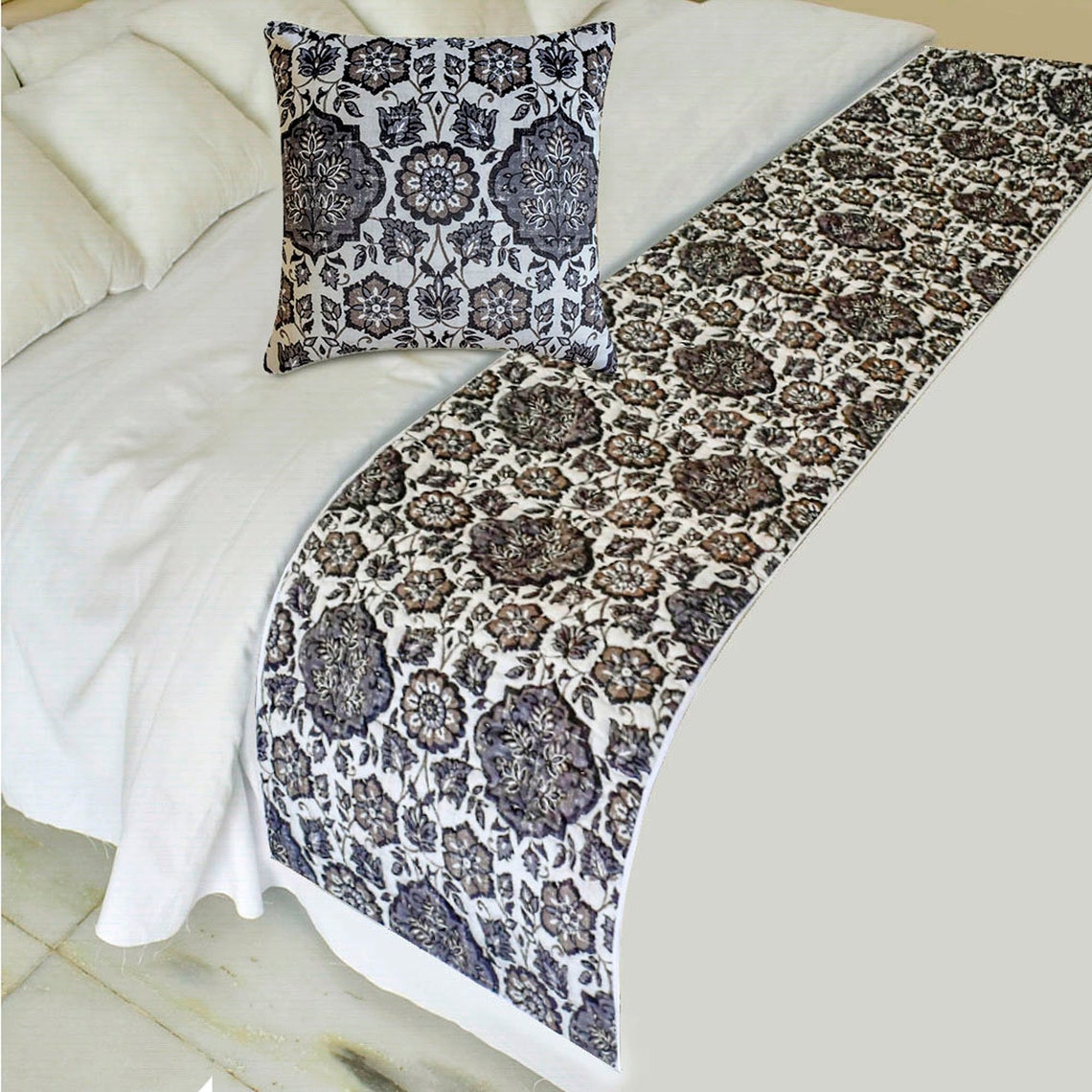 Golestan Decorative Bed Runner and Pillow Cover