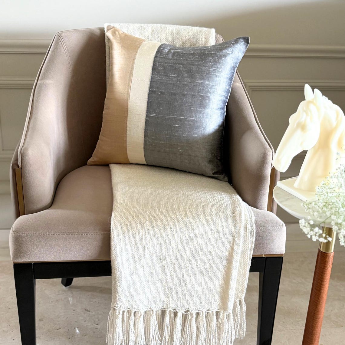 Splendour Gold Decorative Euro Sham