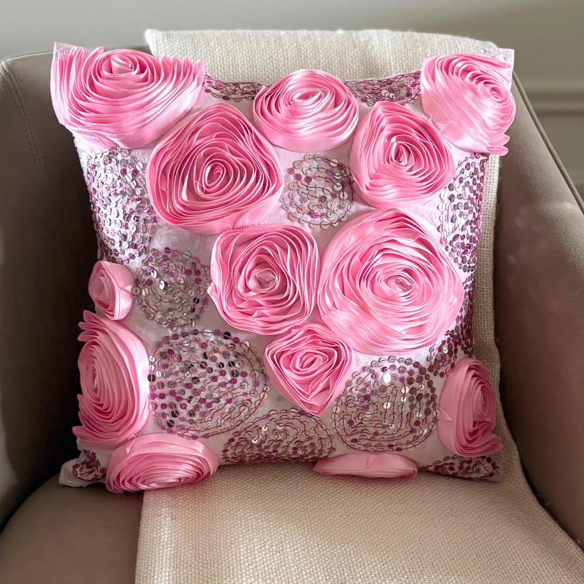 Sweet Kisses - Pink Art Silk Decorative Euro Sham