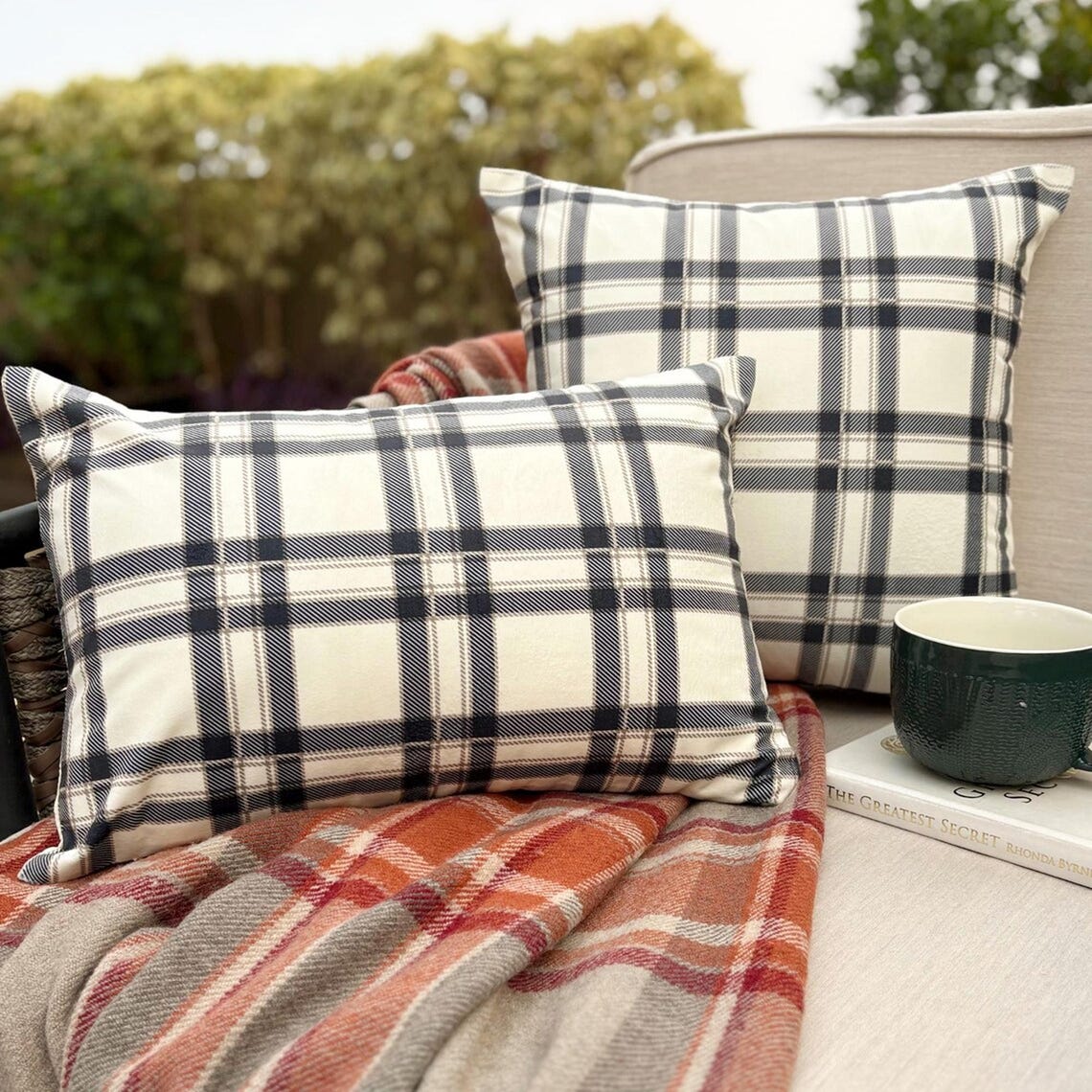 Comfort Plaid Navy Lumbar Pillow Cover