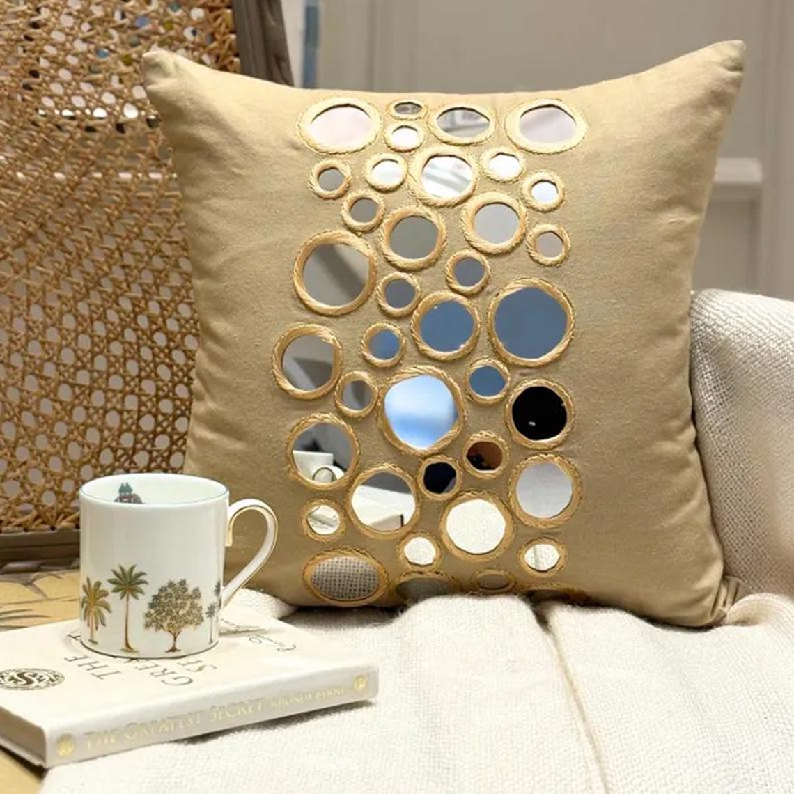 Reflectors Pillow Cover