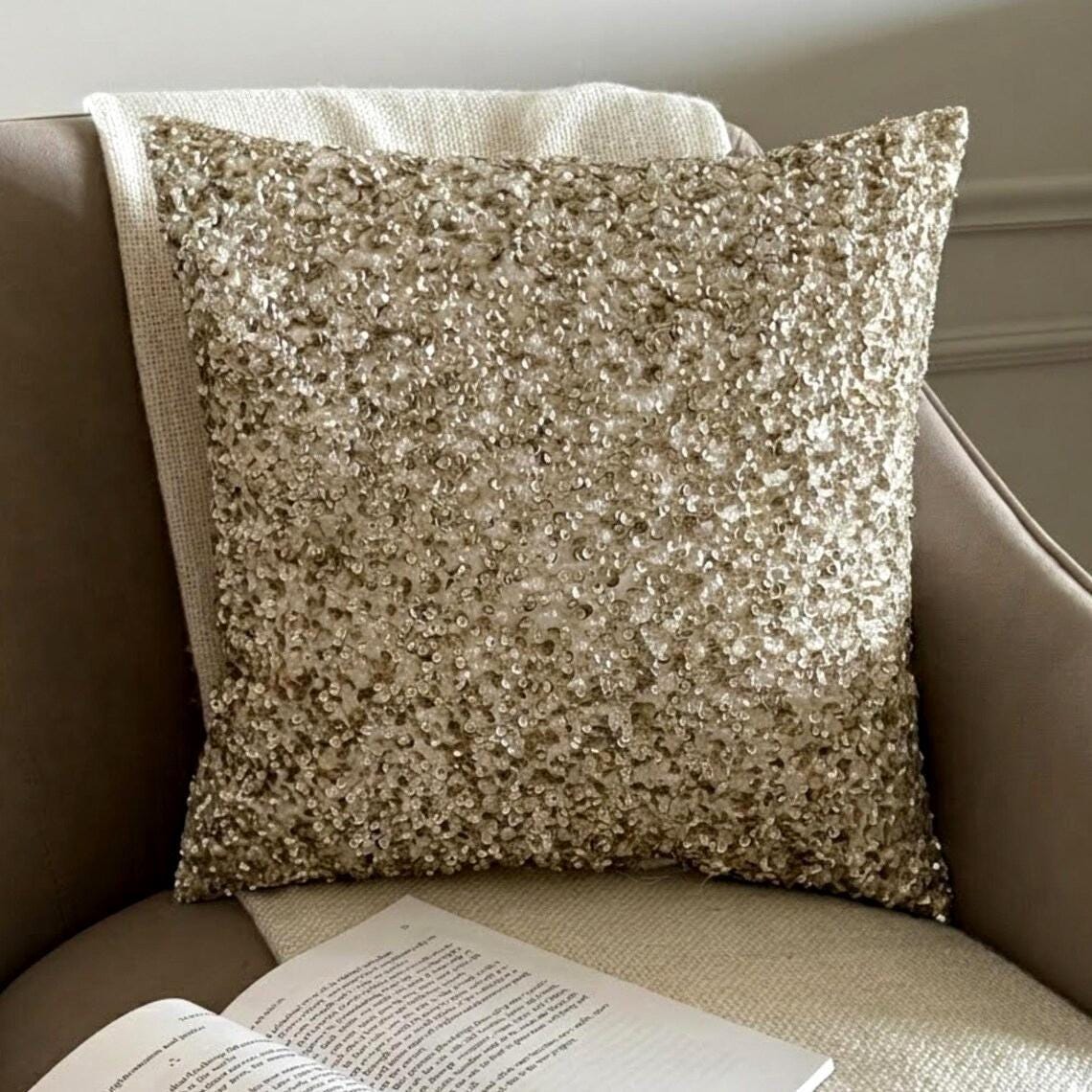 Arzoo Pillow Cover