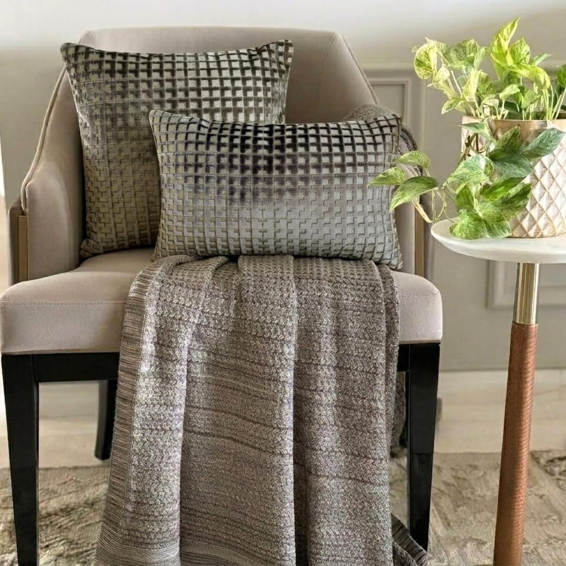 Metro Grid Lumbar Lumbar Pillow Cover