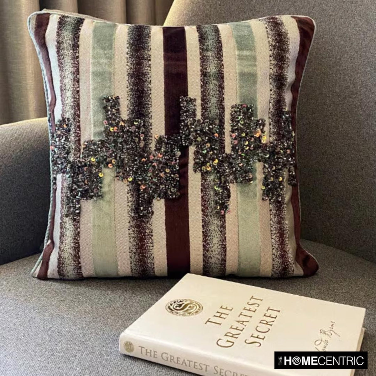 CrossBar - Green Velvet Throw Pillow Cover