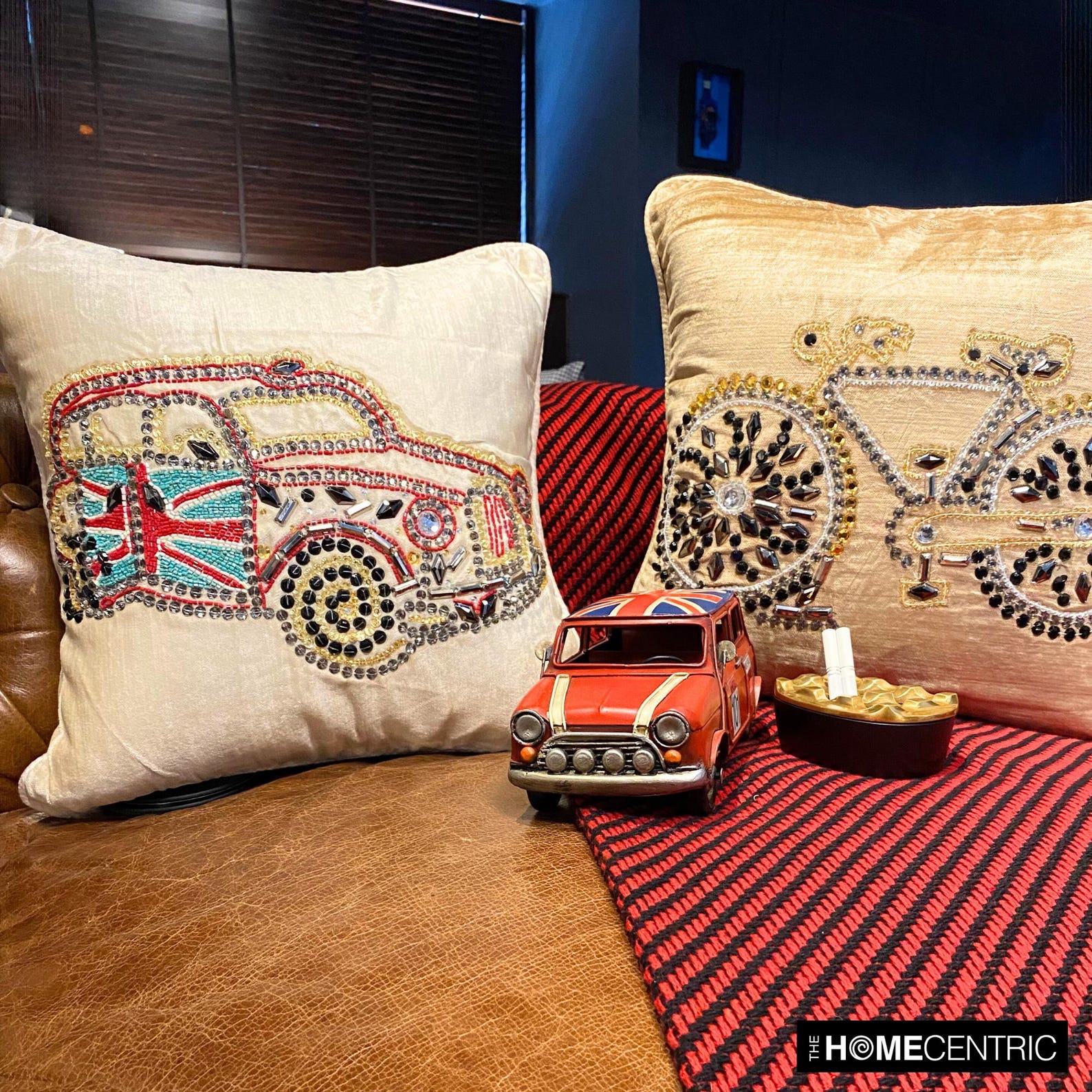 Vinatge Rider - Ecru Velvet Throw Pillow Cover
