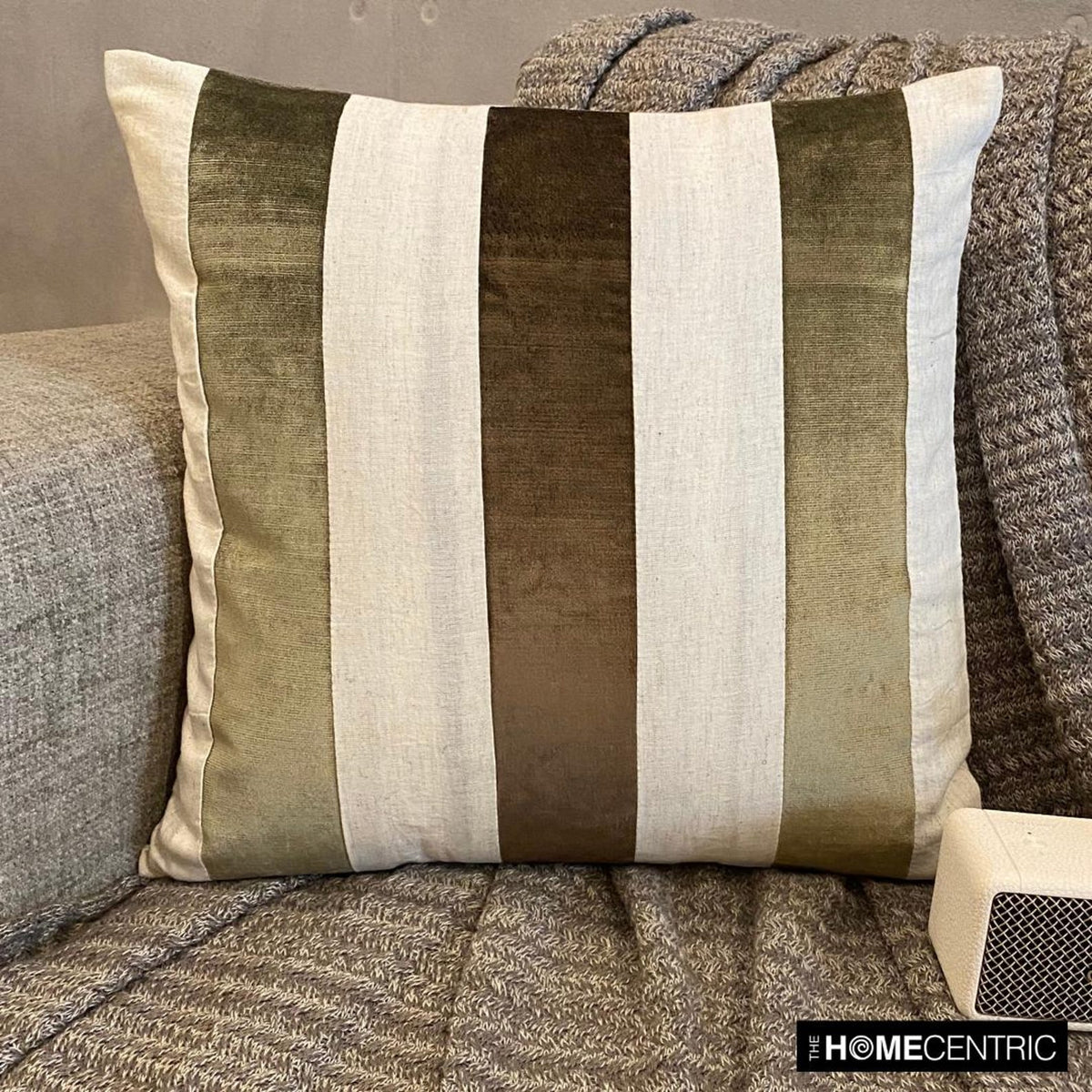 Velvet Band Earthy - Brown Velvet Throw Pillow Cover