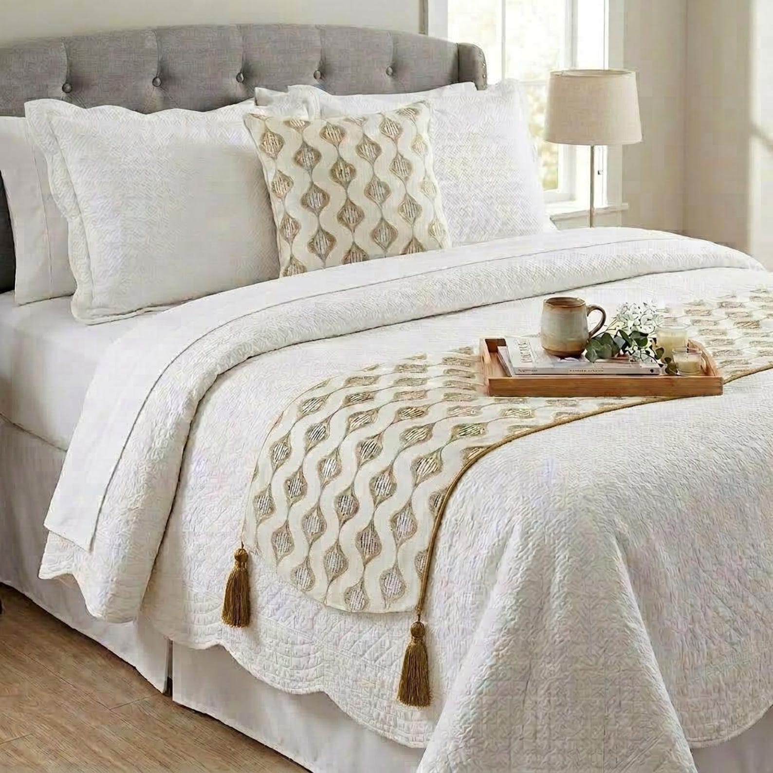 Mahsa Decorative Bed Runner and Pillow Cover