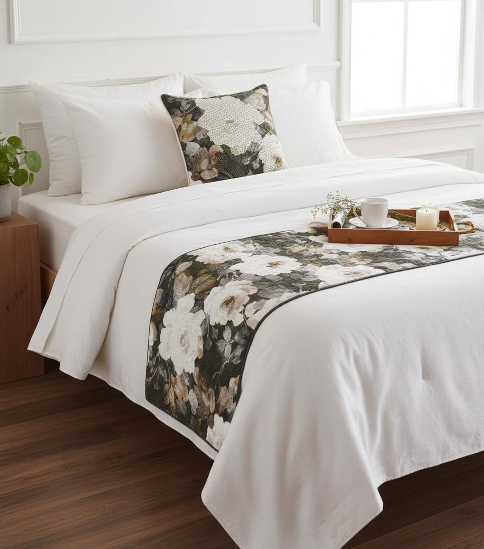 Rada Decorative Bed Runner and Pillow Cover