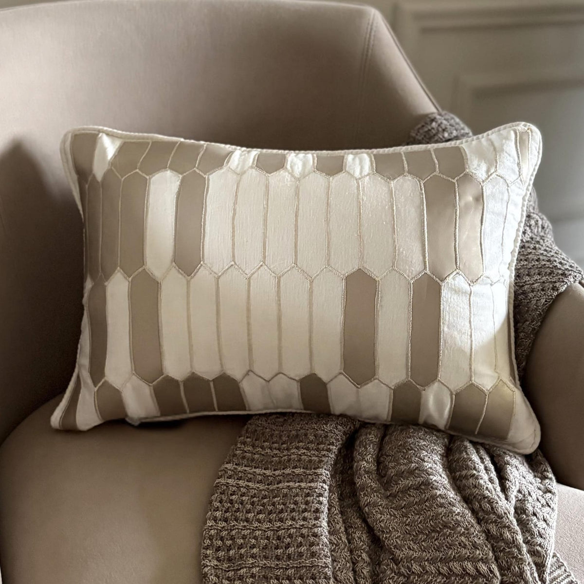 Gold Heist Lumbar Pillow Cover
