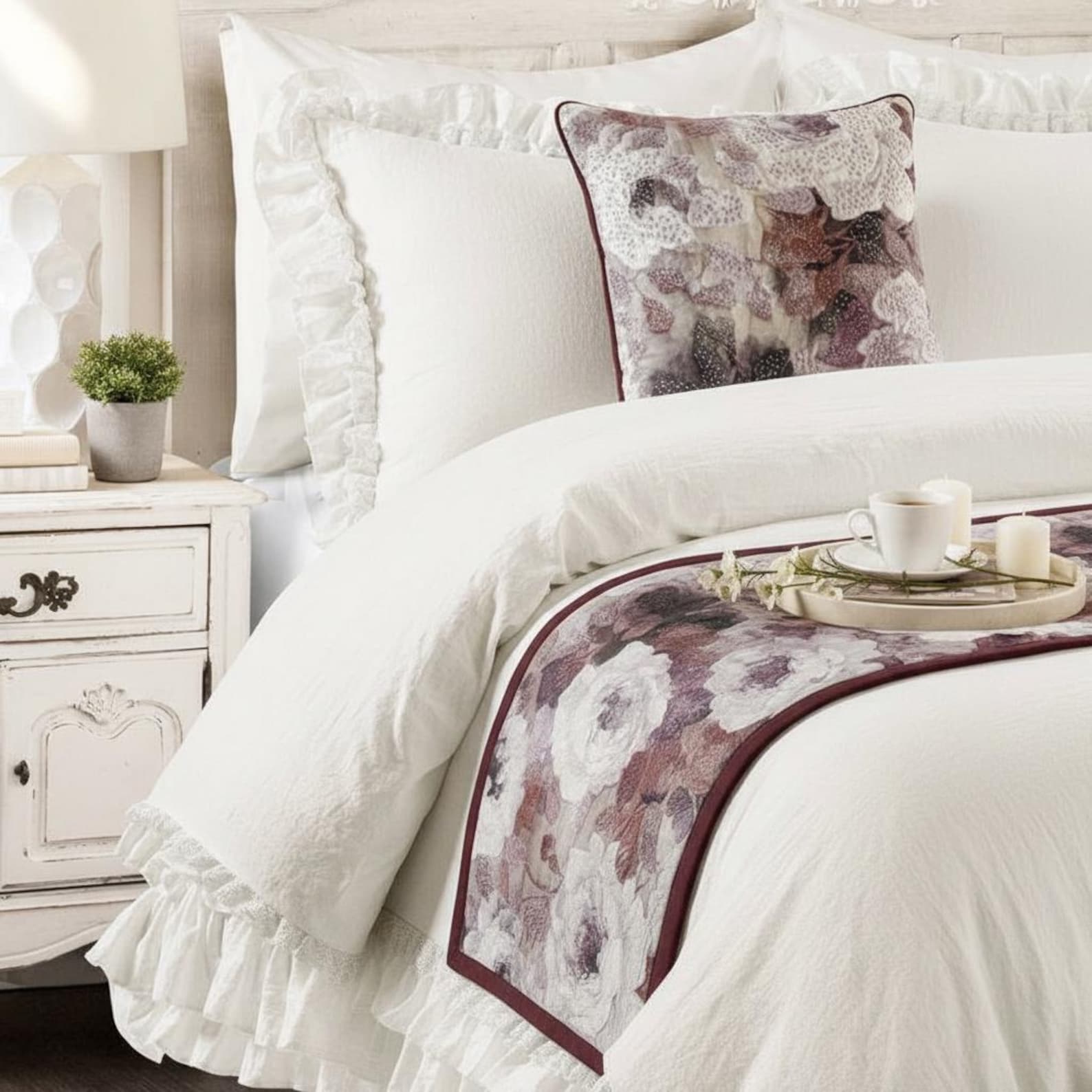 Wood Rose Decorative Bed Runner and Pillow Cover