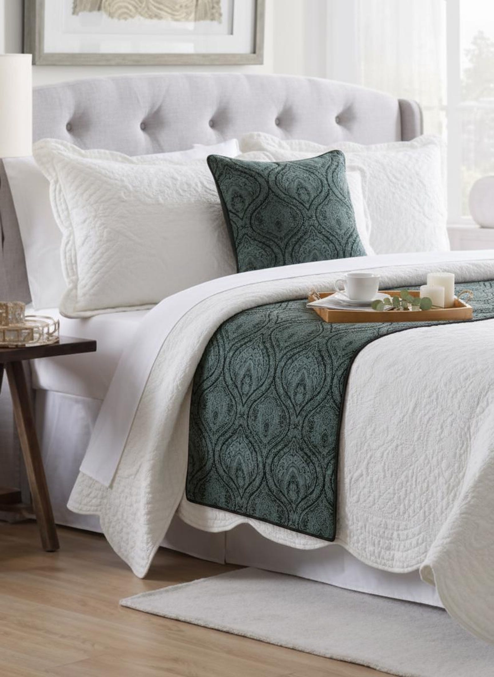 Beatrice Decorative Bed Runner and Pillow Cover