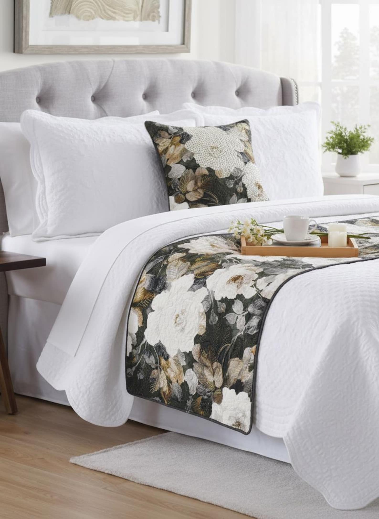 Rada Decorative Bed Runner and Pillow Cover