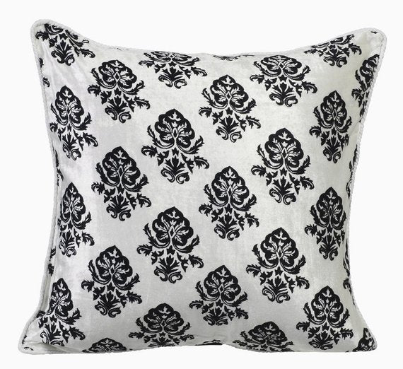 https://www.thehomecentric.com/cdn/shop/products/classic-black-damask-white-velvet-victorian-pillow-covers_grande.jpg?v=1573238648