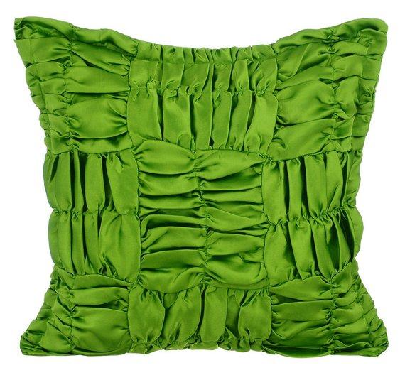 White on sale satin cushions