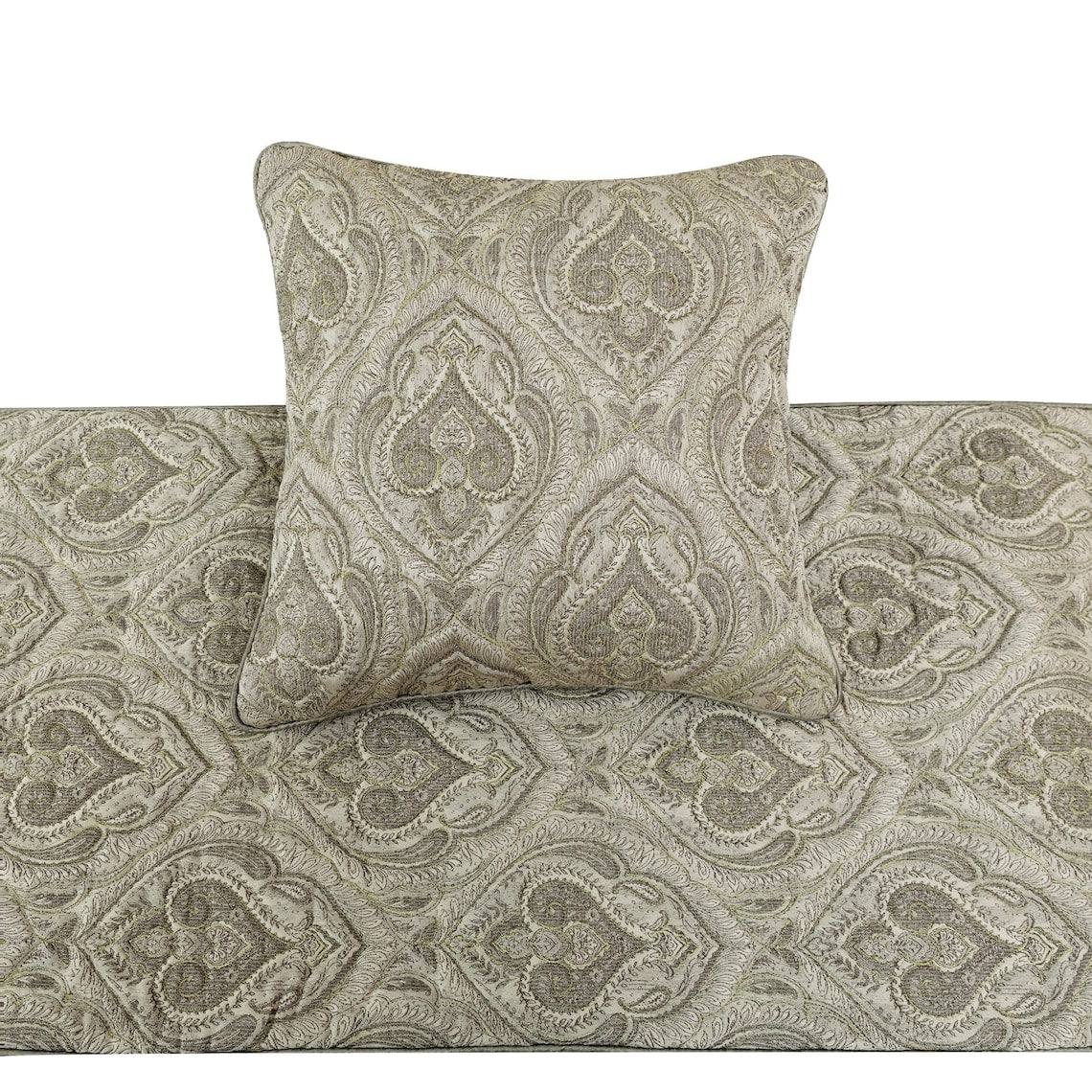 Winifred Decorative Bed Runner