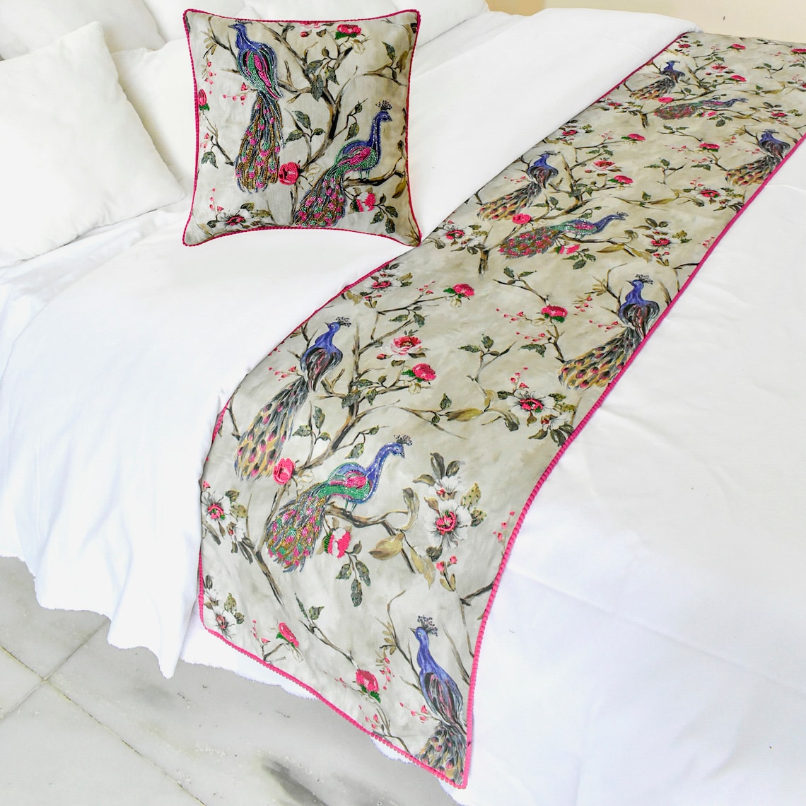 Pavo Paradiso Decorative Bed Runner and Pillow Cover