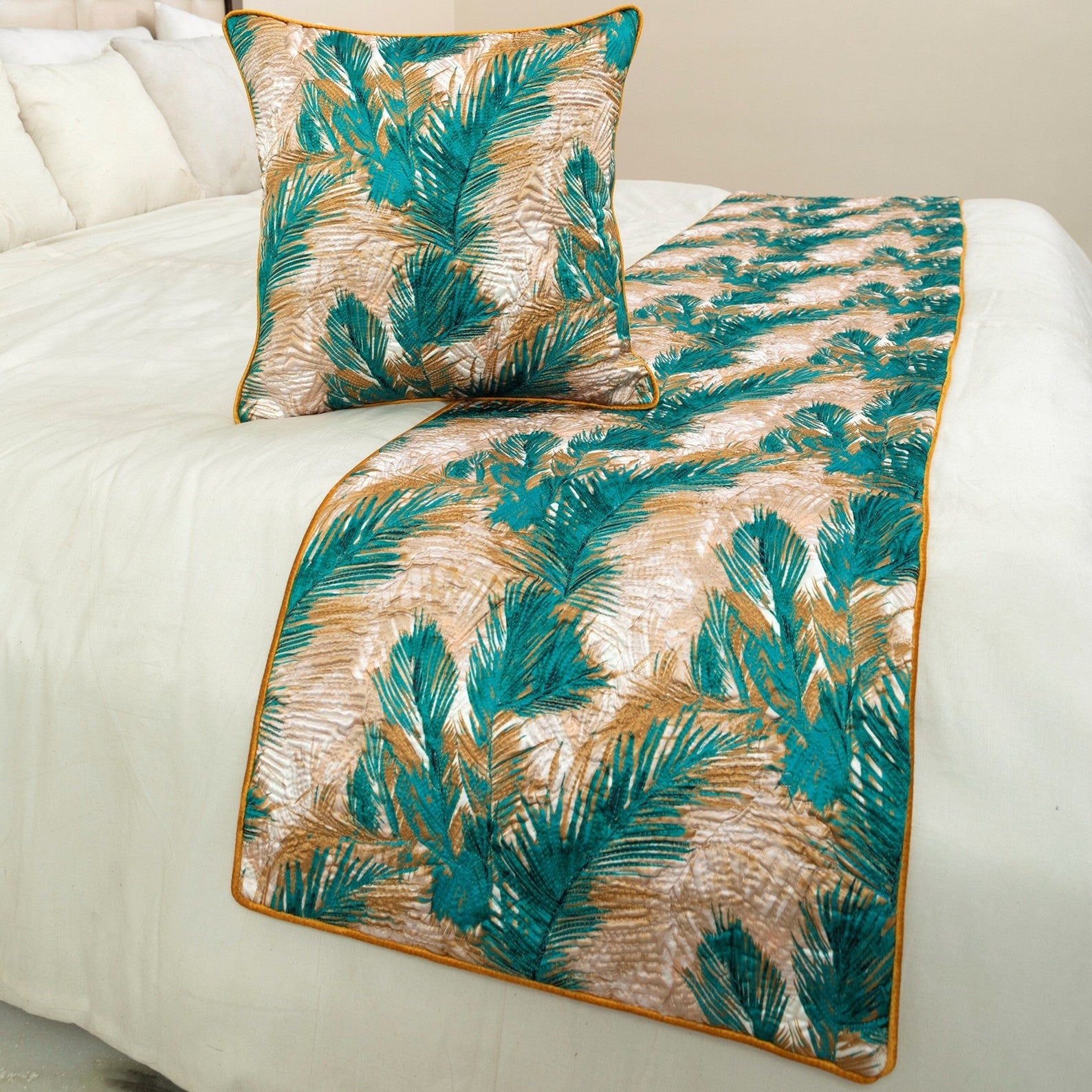 Palms Decorative Bed Runner and Pillow Cover