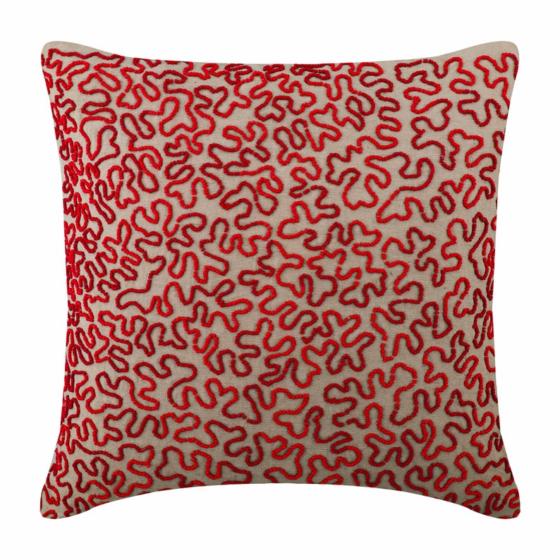 Blooming Maze Pillow Cover