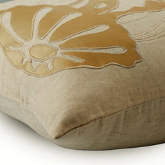 Gold Jellyfish - Natural Beige Cotton Linen Throw Pillow Cover