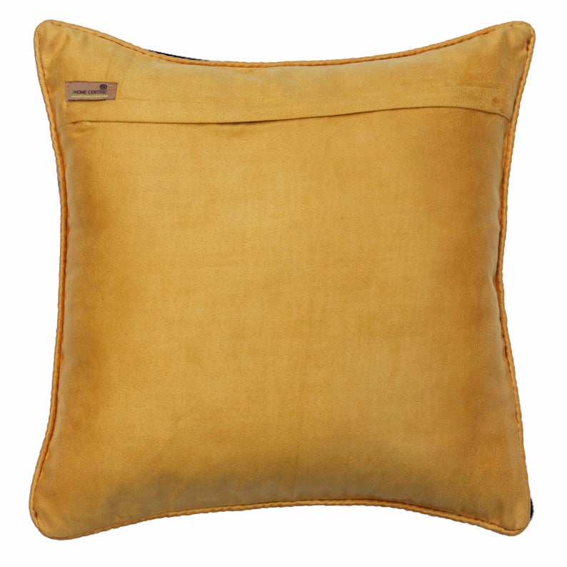 Maze Noir Throw Pillow Cover