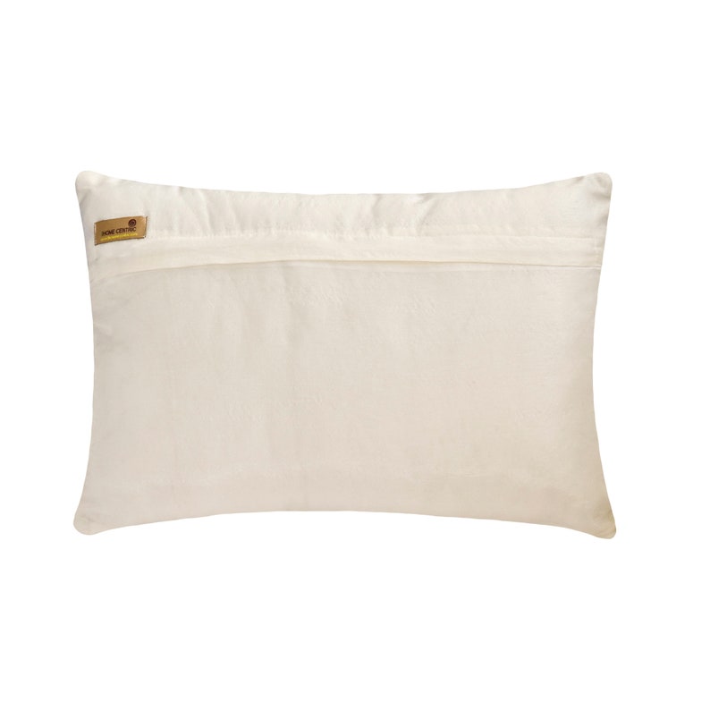 Claudia Lumbar Pillow Cover