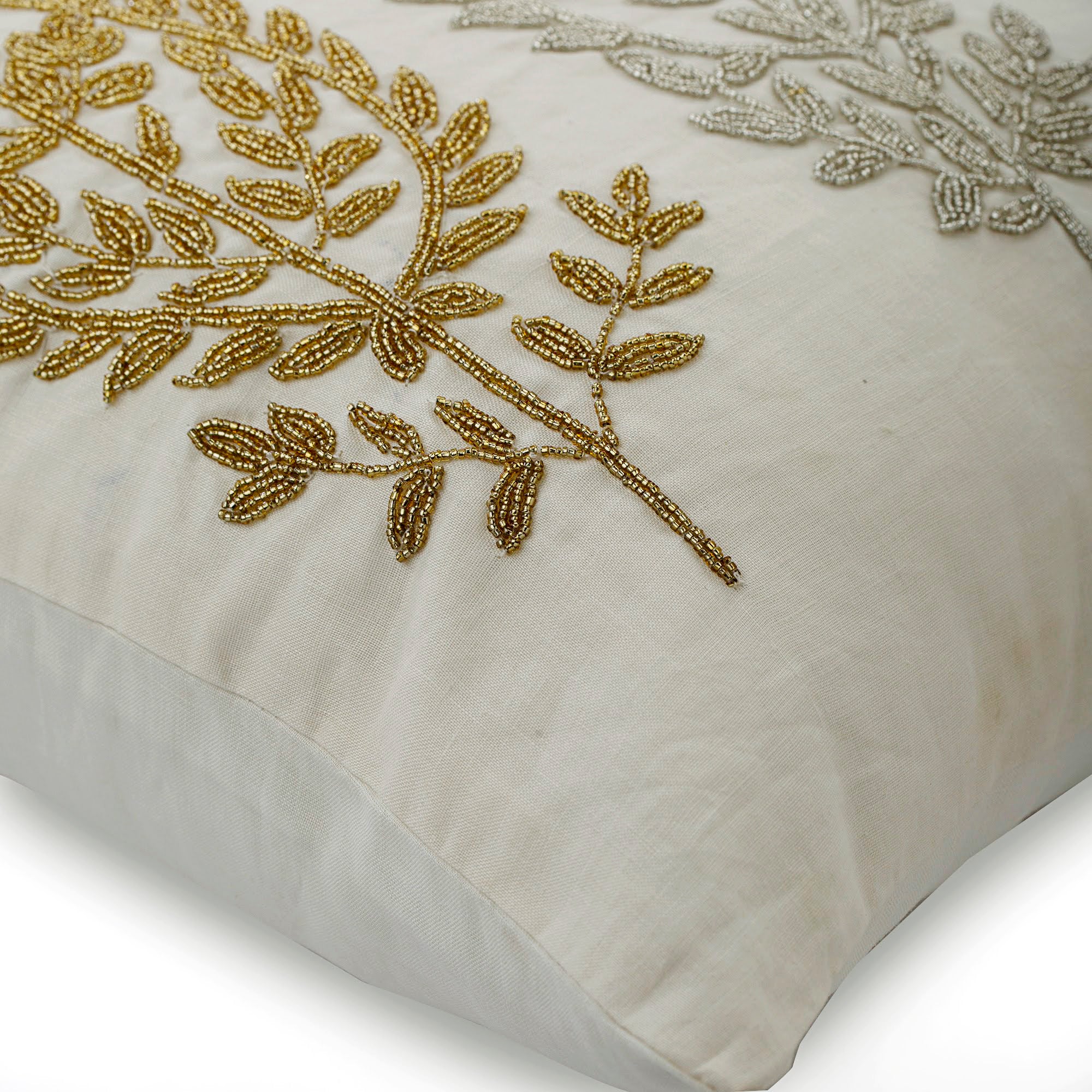 Paisley Diva - Ivory Silk Throw Pillow Cover